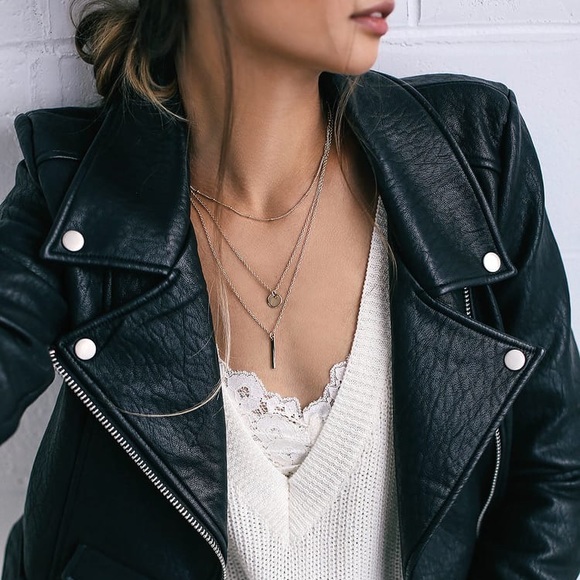 Minimalist Bohemian Indie Layered Gold Necklace - Picture 2 of 11